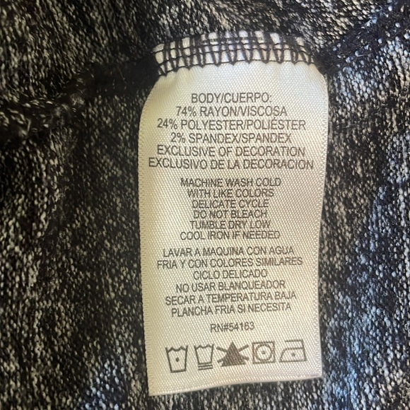 Calvin Klein Gray Asymmetrical Dolman Sleeve Top - Picture 6 of 6